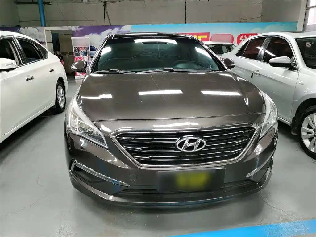 Hyundai Sonata 2015 1.6T GLS Smart фото 3