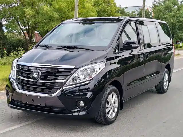 Dongfeng Fengxing Lingzhi PLUS 2025 1.5T Manual Luxury 7-Seater