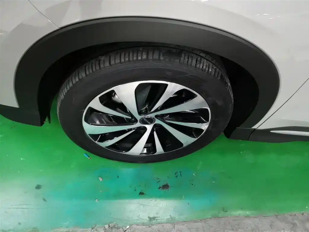 BYD Song PLUS PHEV 2023 Champion Edition DM-i 150KM Flagship PLUS фото 23