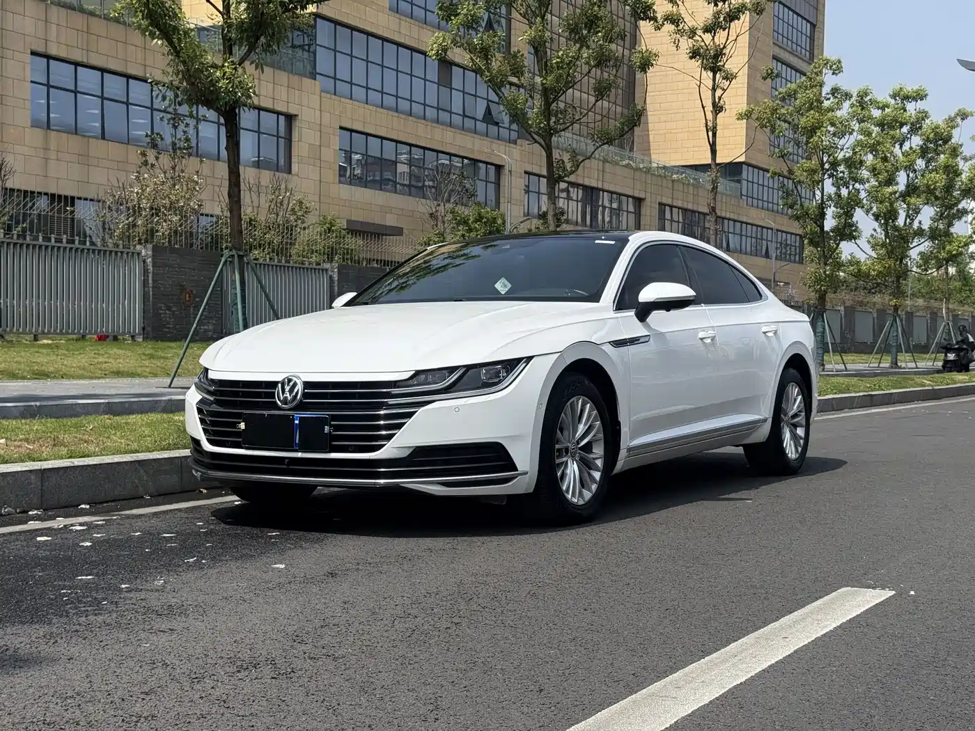Volkswagen FAW-Volkswagen CC 2020 330TSI Glamour Version China VI