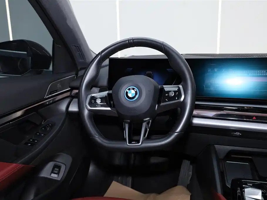 BMW i5 2025 eDrive 40L M Sport Package фото 24