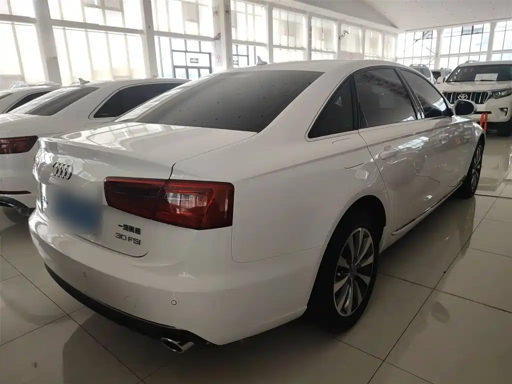 Audi A6L 2015 30 FSI Millionth Anniversary Comfort Enjoyment Type фото 5
