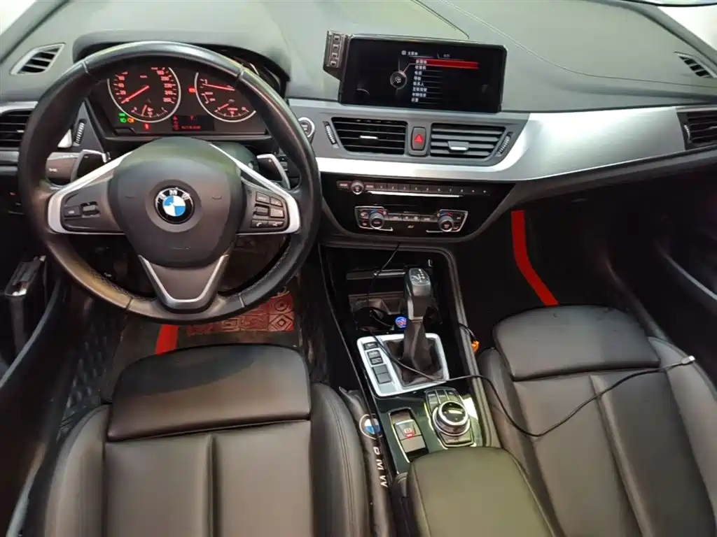 BMW 1 Series 2017 120i Design Package фото 10