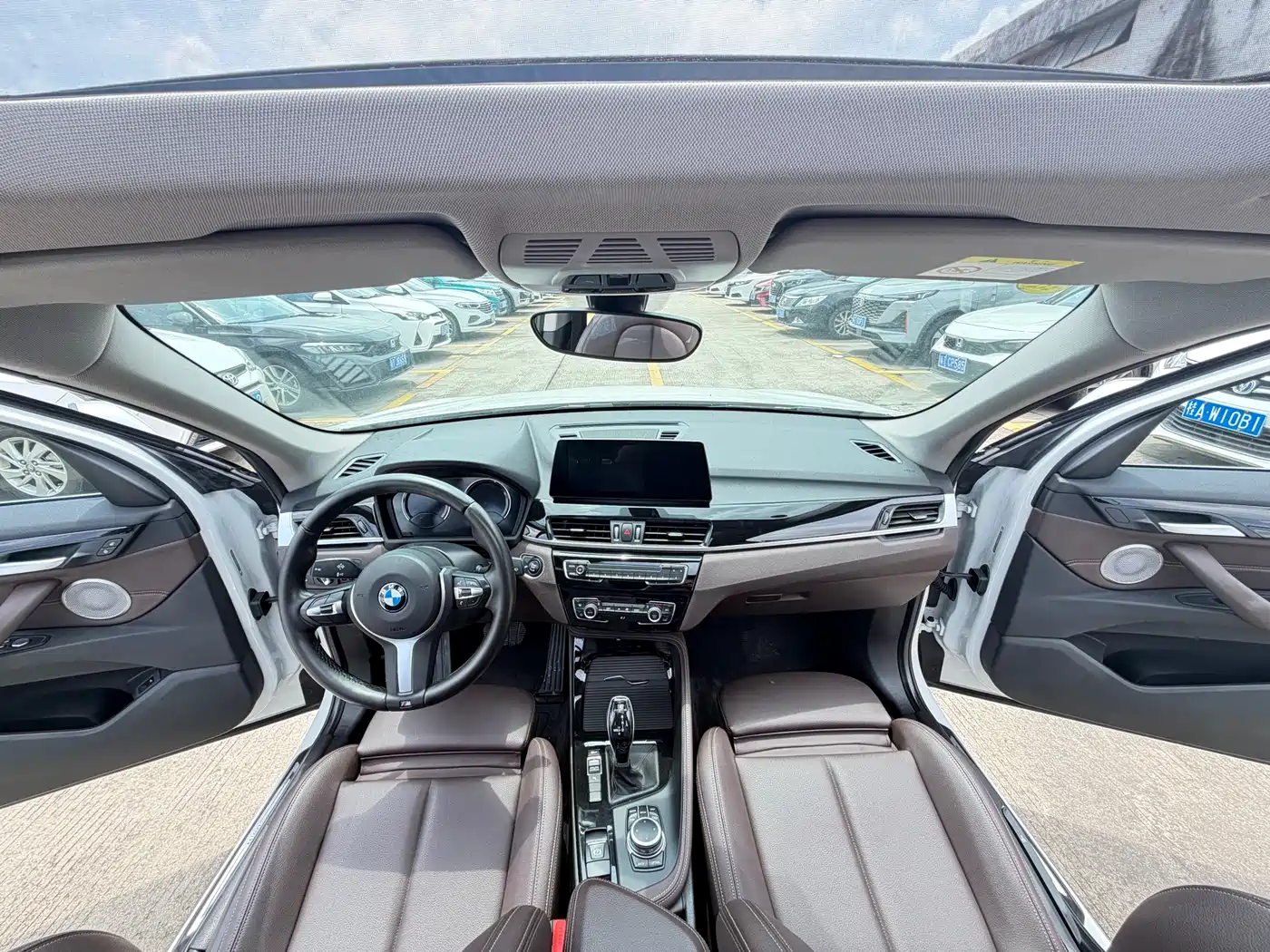 BMW X1 2022 sDrive20Li Premium фото 15