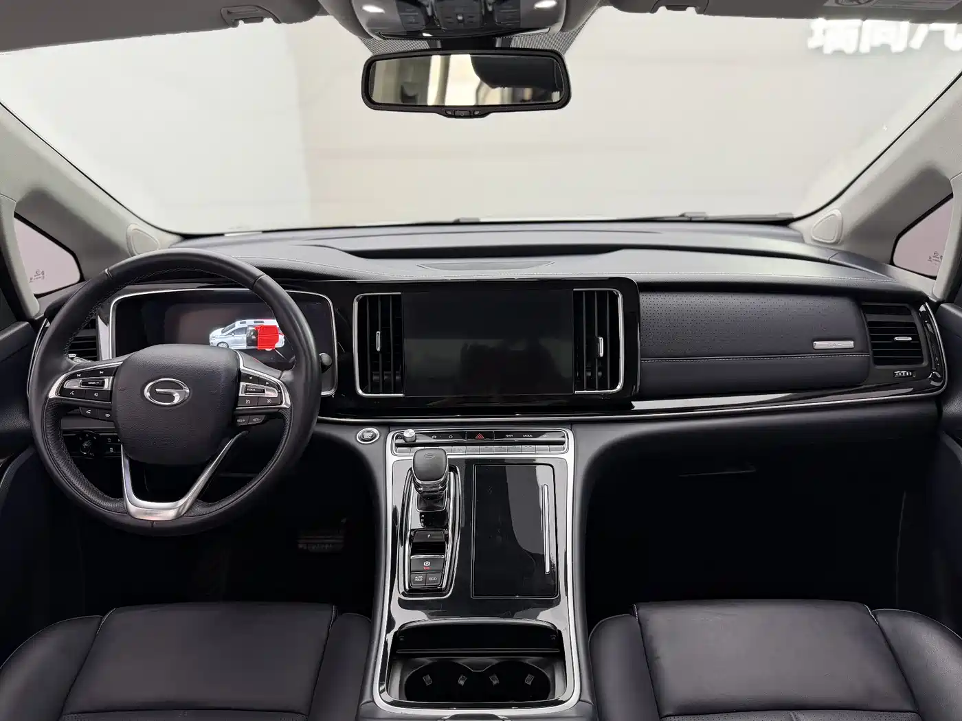 GAC Trumpchi Trumpchi M8 2021 Leading Show Series 390T Premium Edition фото 5