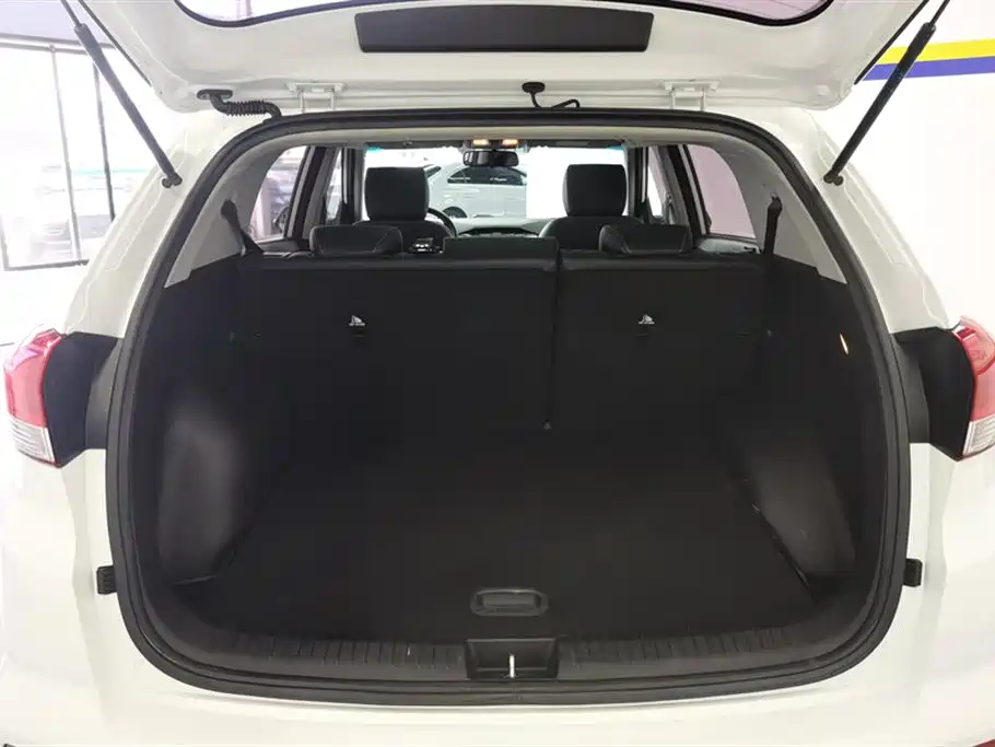 Hyundai Beijing Hyundai ix25 2017 1.6L Automatic Smart Edition фото 4
