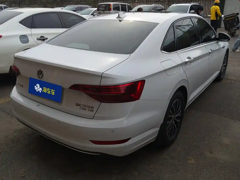 Volkswagen Sagitar 2019 200TSI DSG Comfort Edition China VI фото 3
