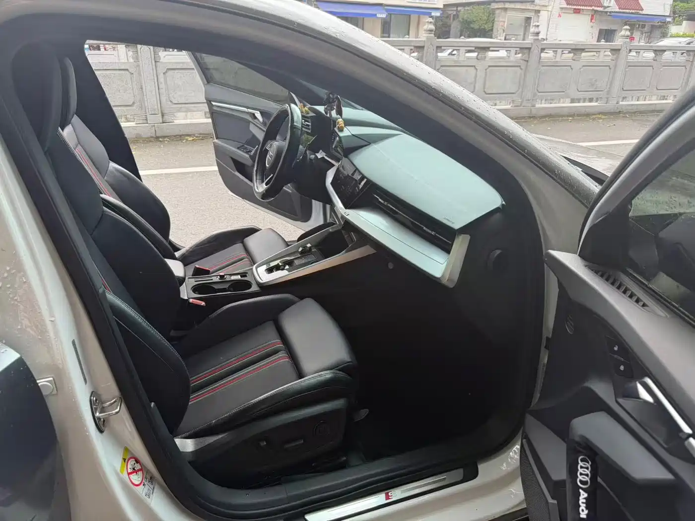 Photo 8 - Audi A3