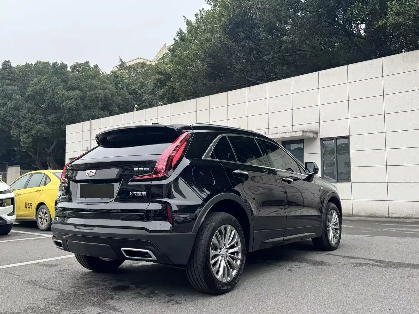 CADILLAC XT4