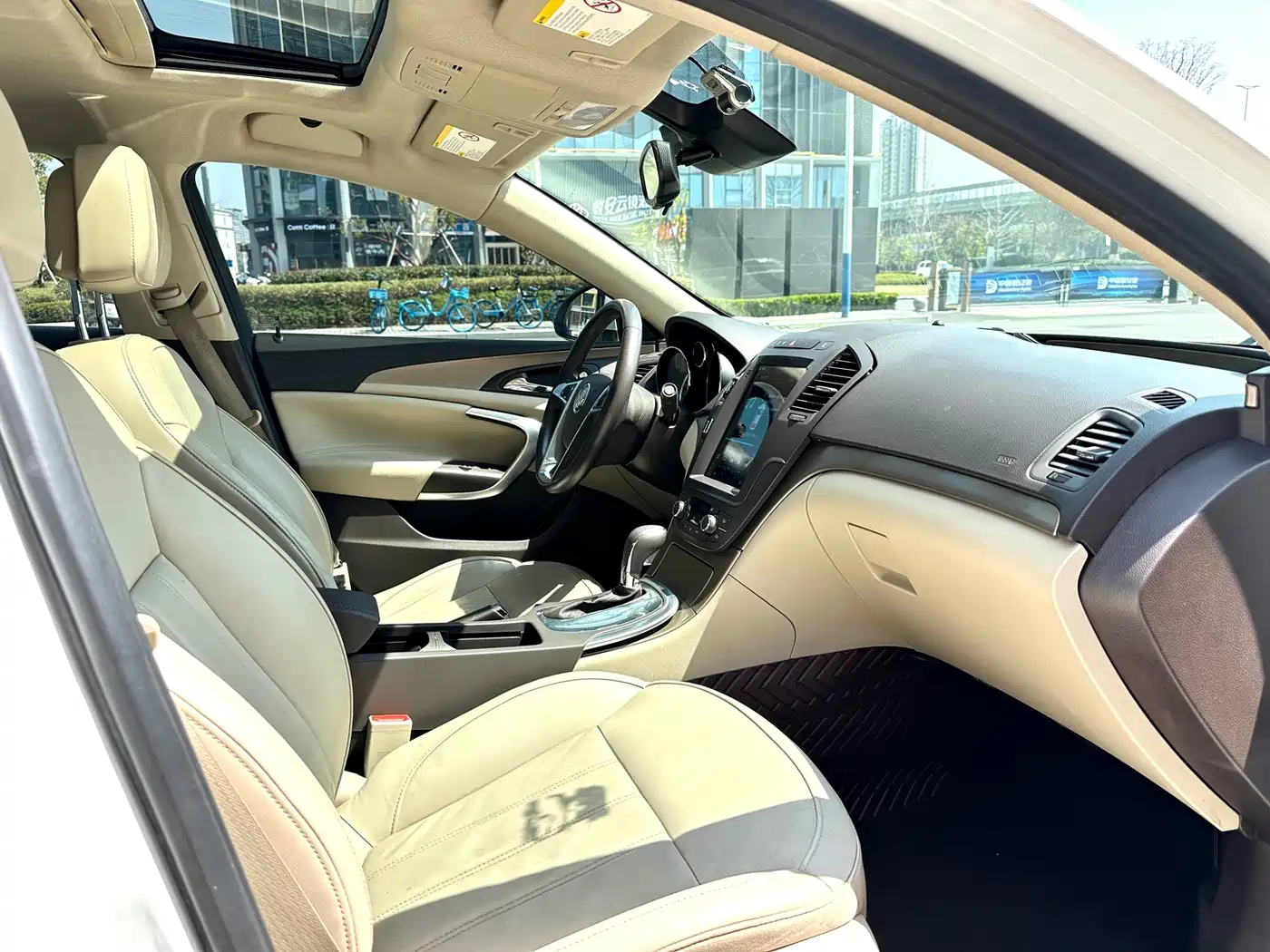 Buick Regal 2012 Model 2.0L Luxury фото 6