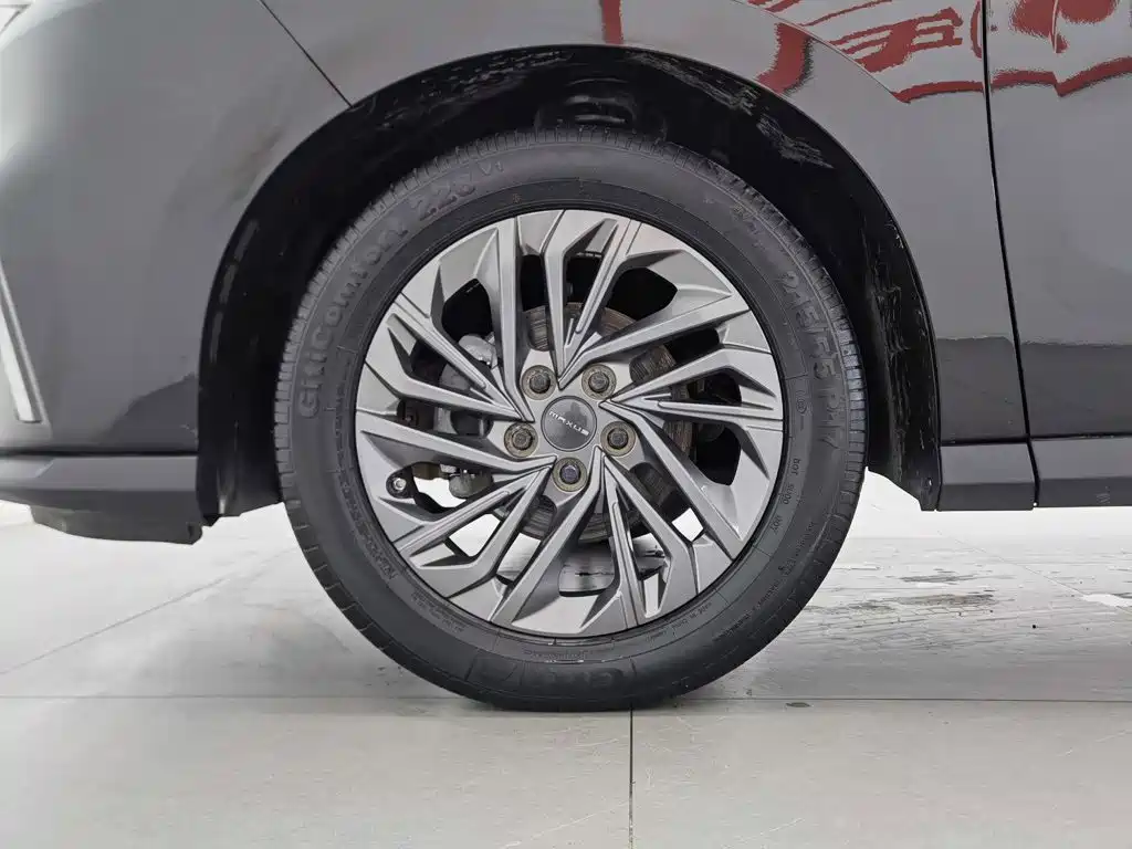 SAIC Maxus Maxus G50 2020 2019 1.5T Automatic Luxury Edition China V