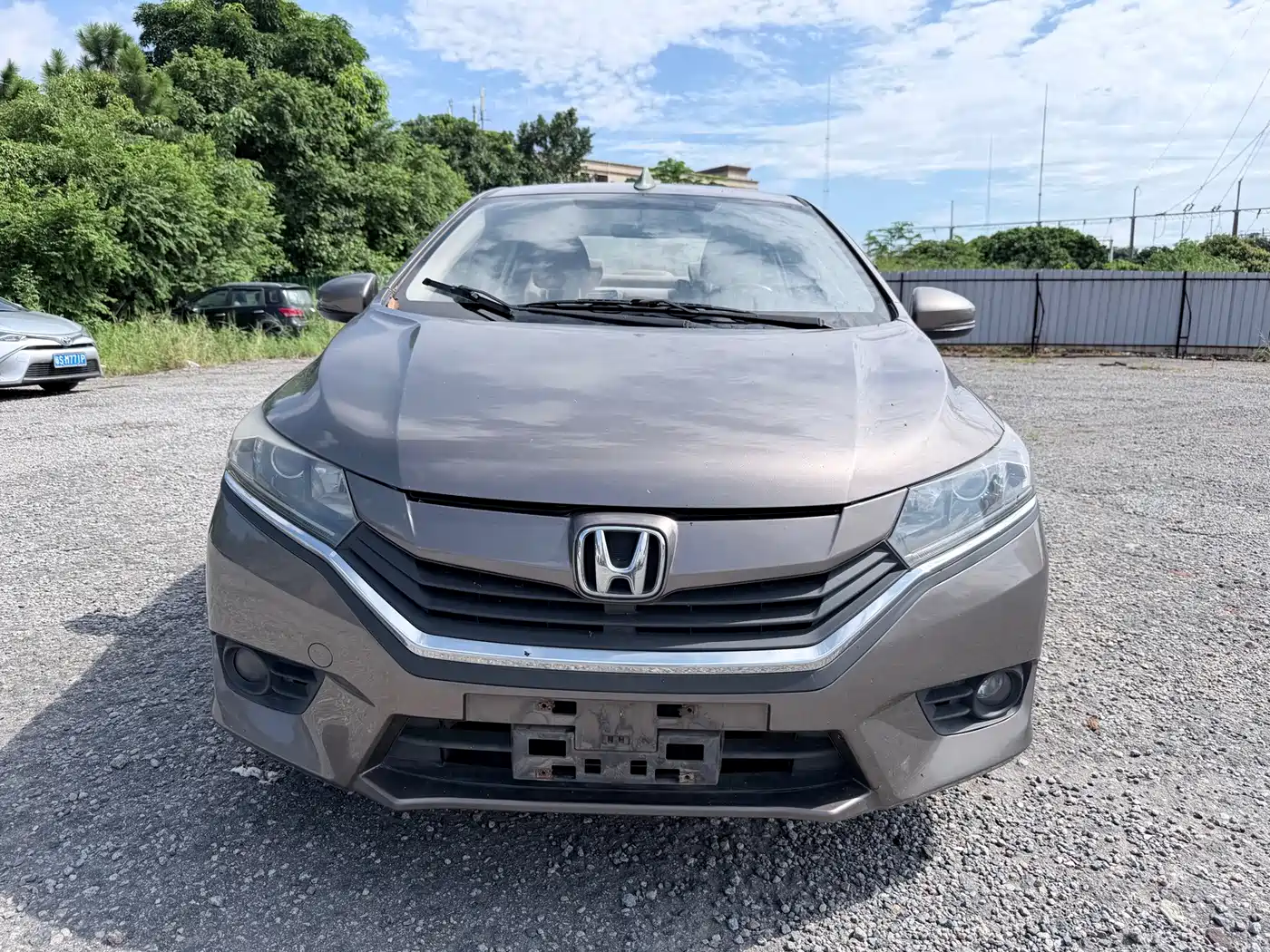 Honda Greiz 2017 2016 1.5L Manual Classic Edition