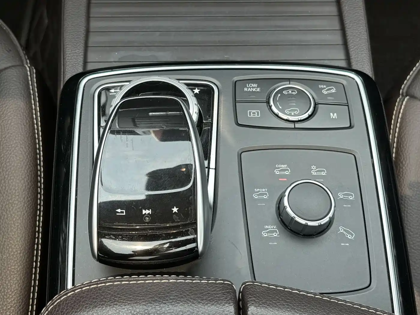 Mercedes-Benz GLS 2018 GLS 400 4MATIC Dynamic фото 10