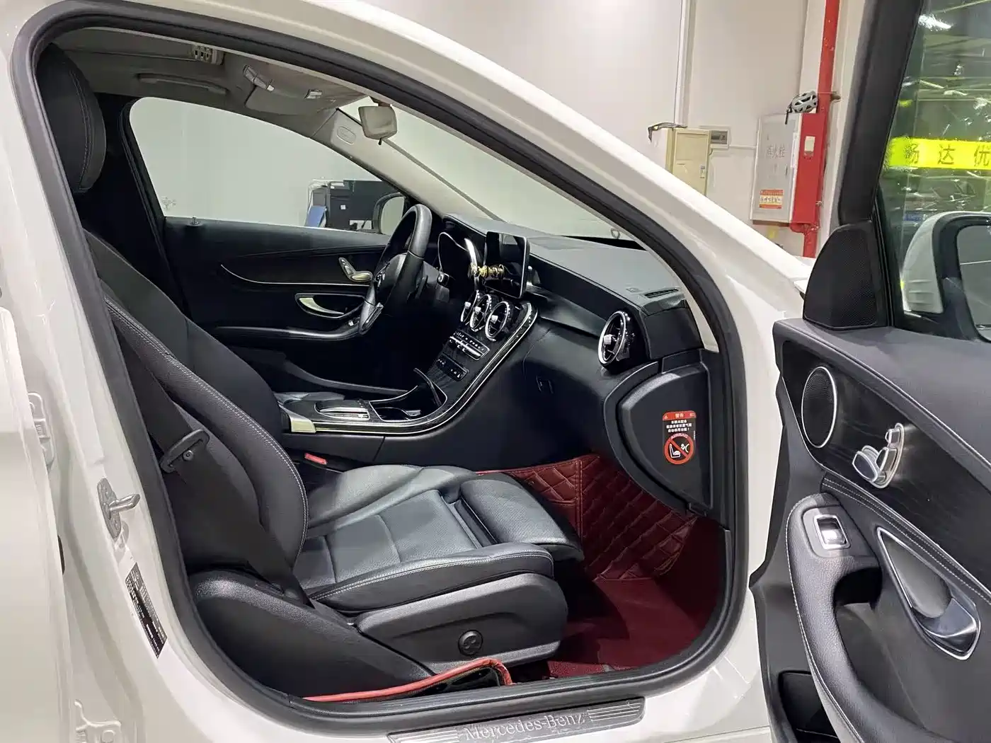 Mercedes-Benz C-Class 2019 C 180 L Fashion Sport Edition фото 10