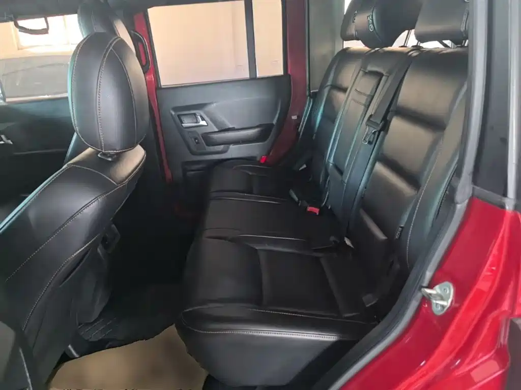 BAIC ORV Beijing Offroad BJ40 2016 Model 40L 2.0T Manual 4WD Premium фото 17
