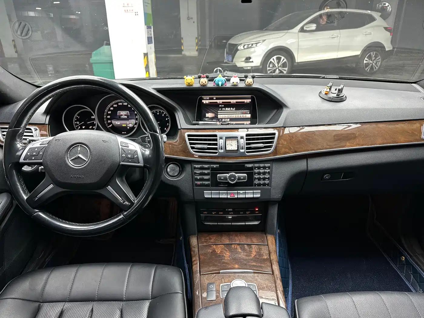Mercedes-Benz E-Class 2015 E 200 L фото 4