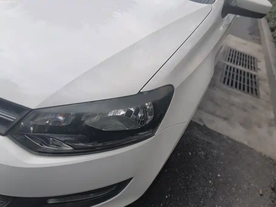 Volkswagen Polo 2012 2011 1.4L Manual Style Edition