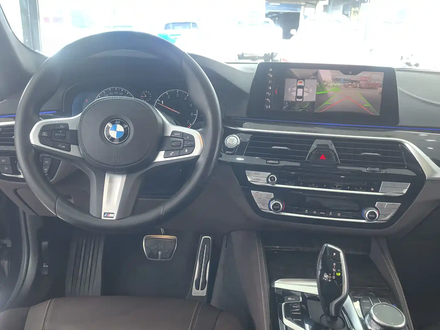 BMW 5 Series 2018 525Li M Sport Package фото 17