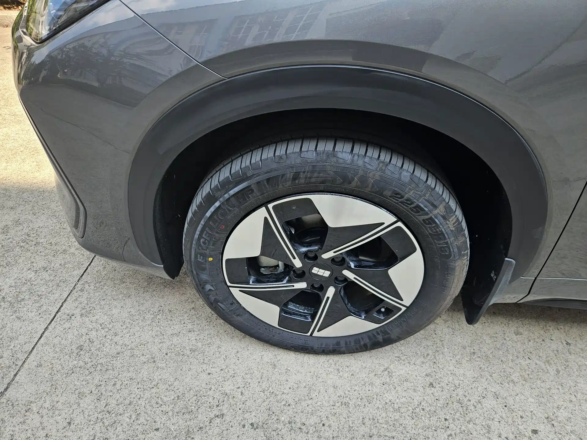 Фото 8 - Geely Galaxy Galaxy E5