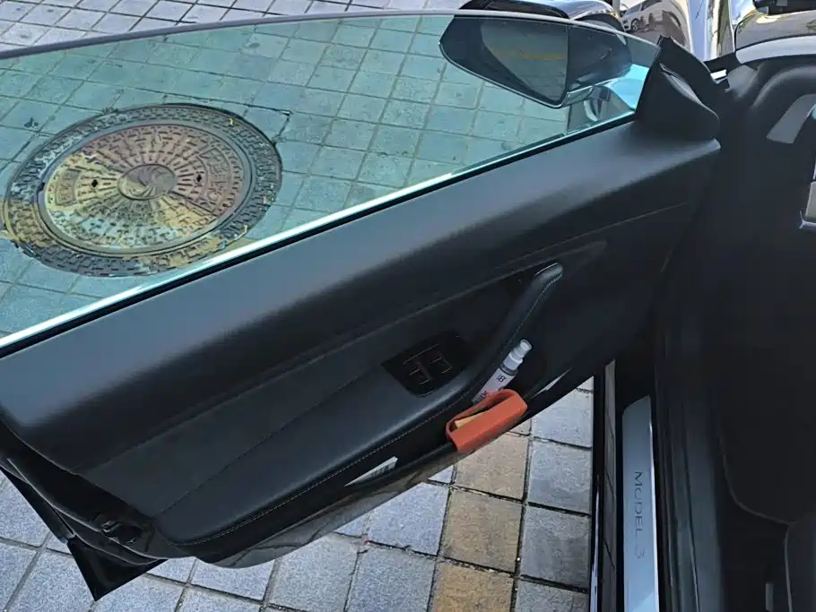 Tesla Model 3 (Import) 2019 2019 Long Range All-Wheel Drive Edition