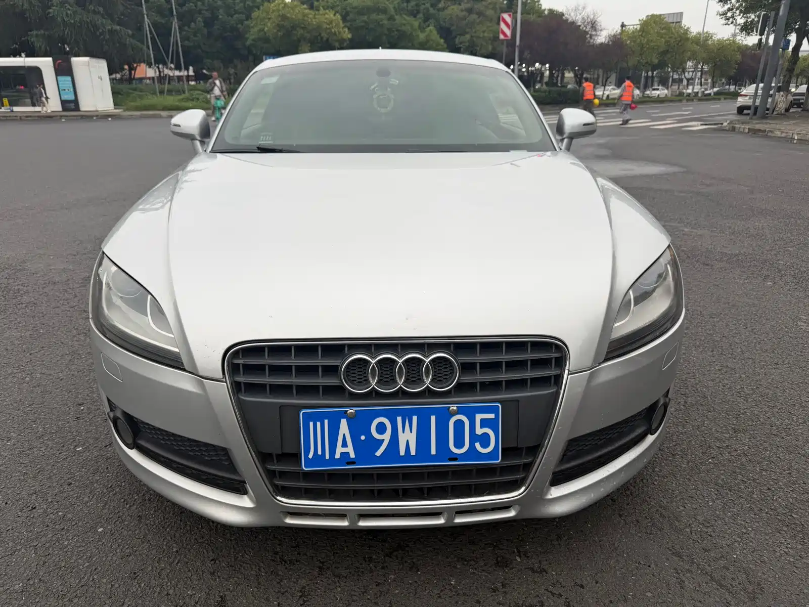 Фото 2 - Audi TT