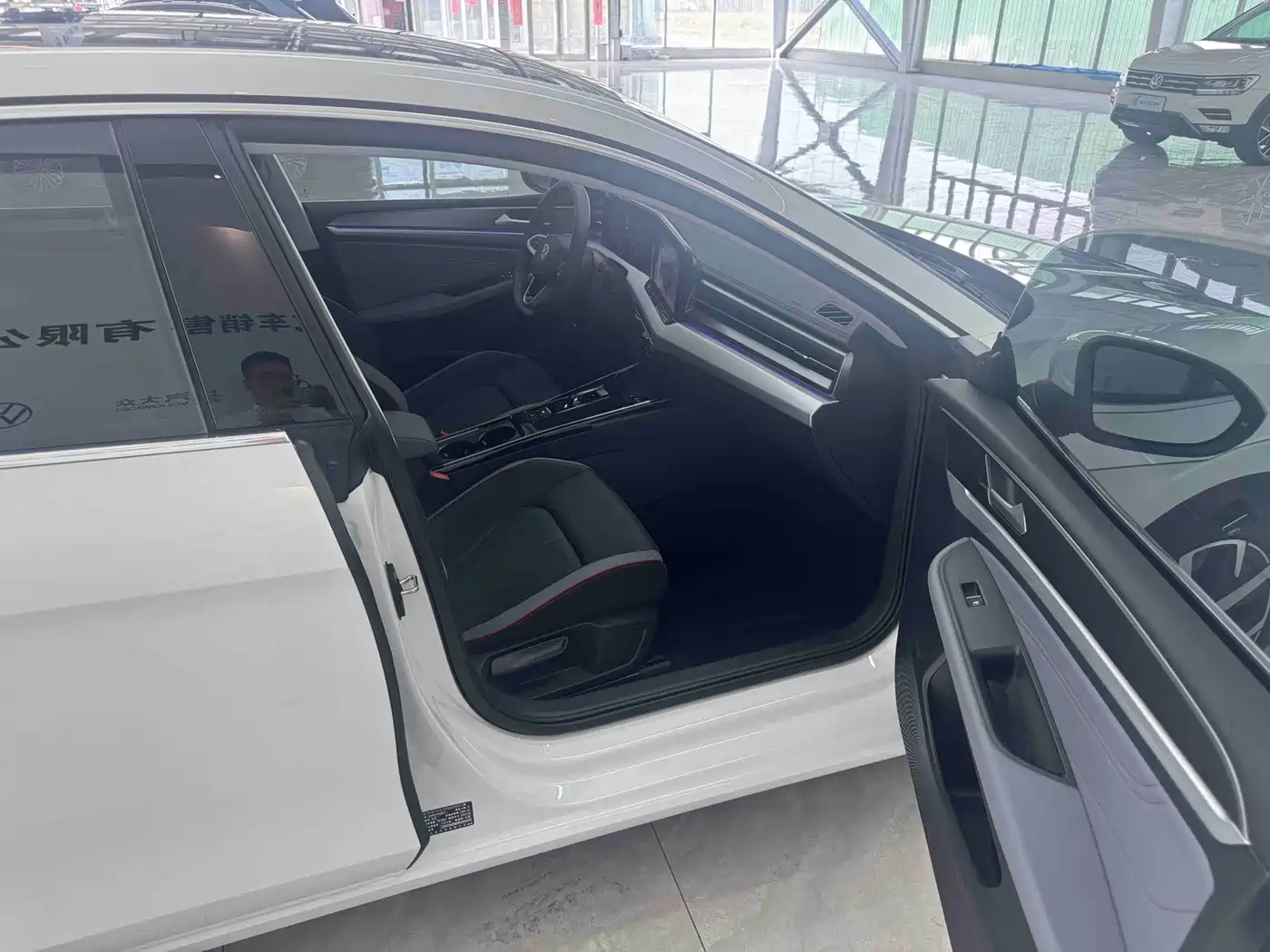 Volkswagen Lamando 2025 Lamando L 280TSI DSG Cool Edition фото 8