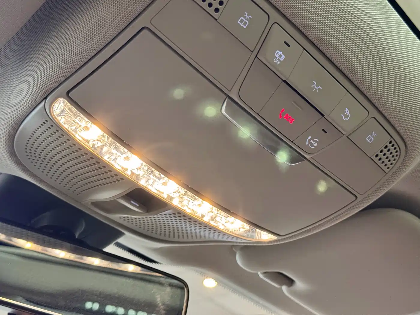Mercedes-Benz E-Class 2023 E 300 L Fashion фото 22