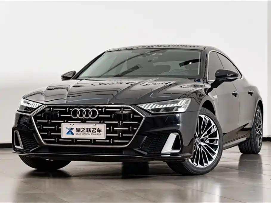 Audi A7L 2024 45 TFSI Luxury фото 2