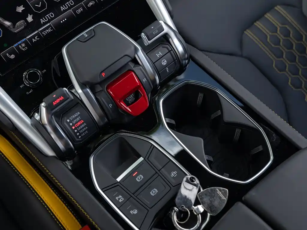 Lamborghini Urus 2024 2023 4.0T V8 S