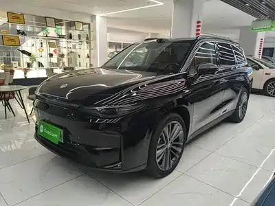 Leapmotor C16