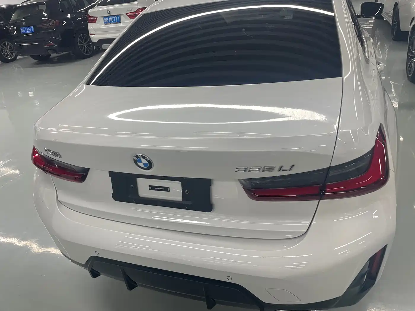BMW 3-SERIES
