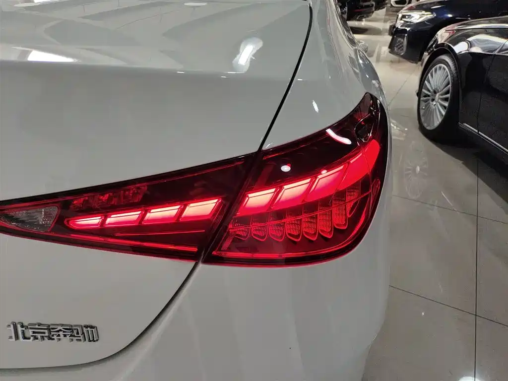 Mercedes-Benz C-Class 2022 C 200 L Sport Version фото 8