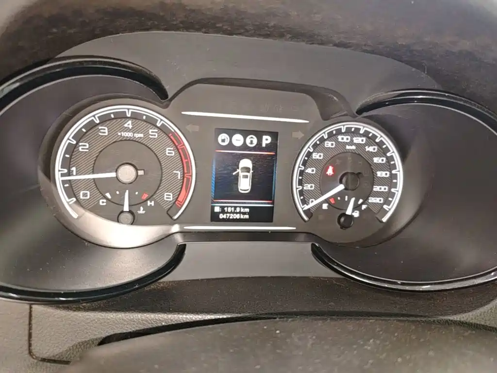 Dongfeng Aeolus Dongfeng Fengshen AX7 2017 2016 2.0L Automatic Smart Comfort