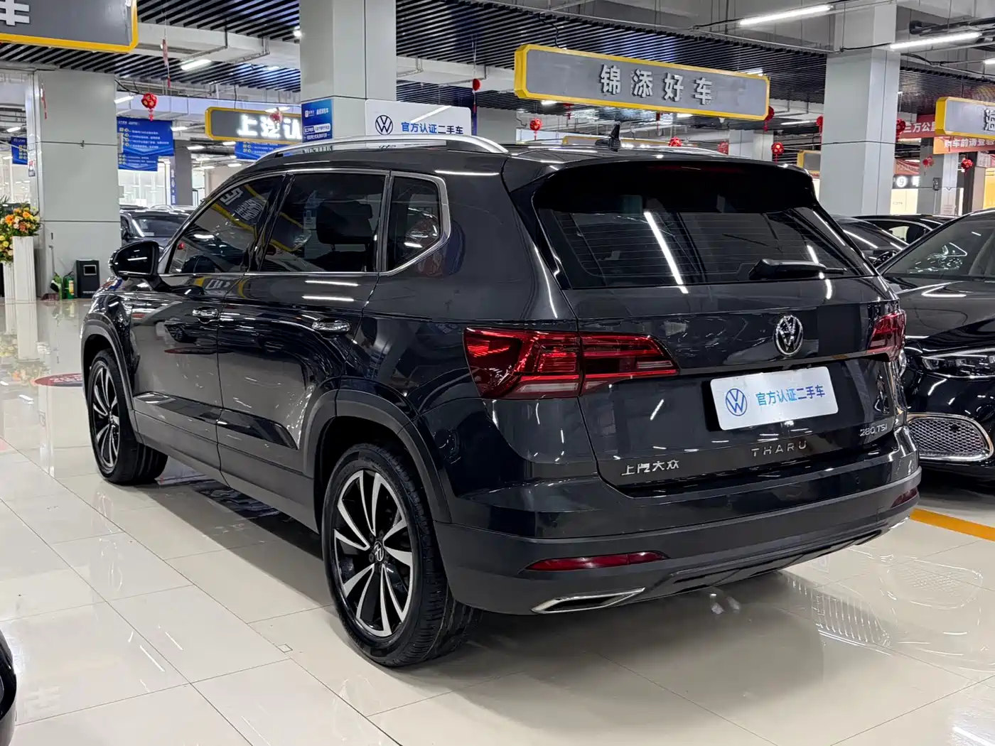 Volkswagen Tharu 2022 280TSI FWD Luxury Edition фото 5