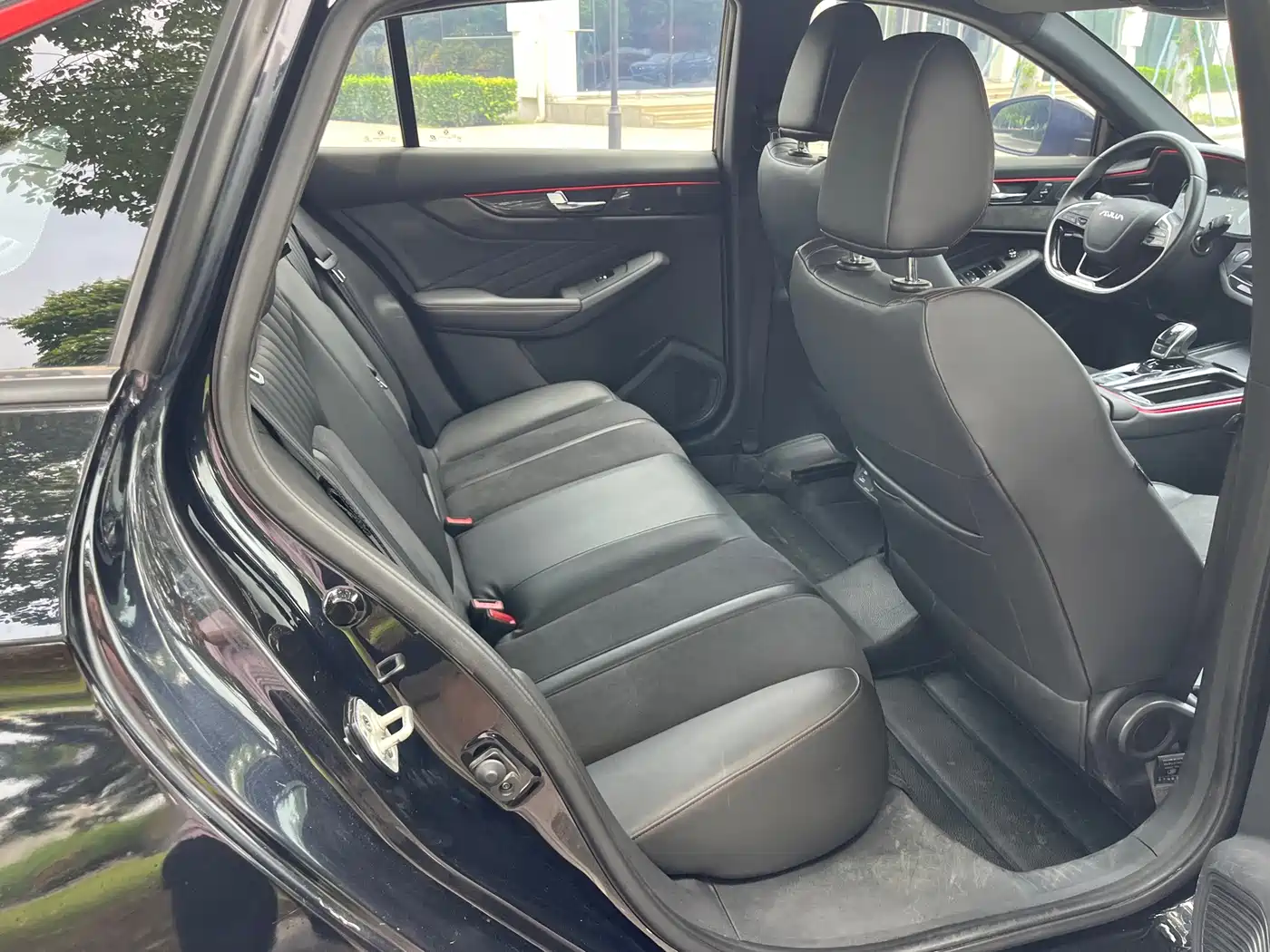 Dongfeng Aeolus Yixuan MAX 2022 2022 1.5T Ultra Cool Dad Edition