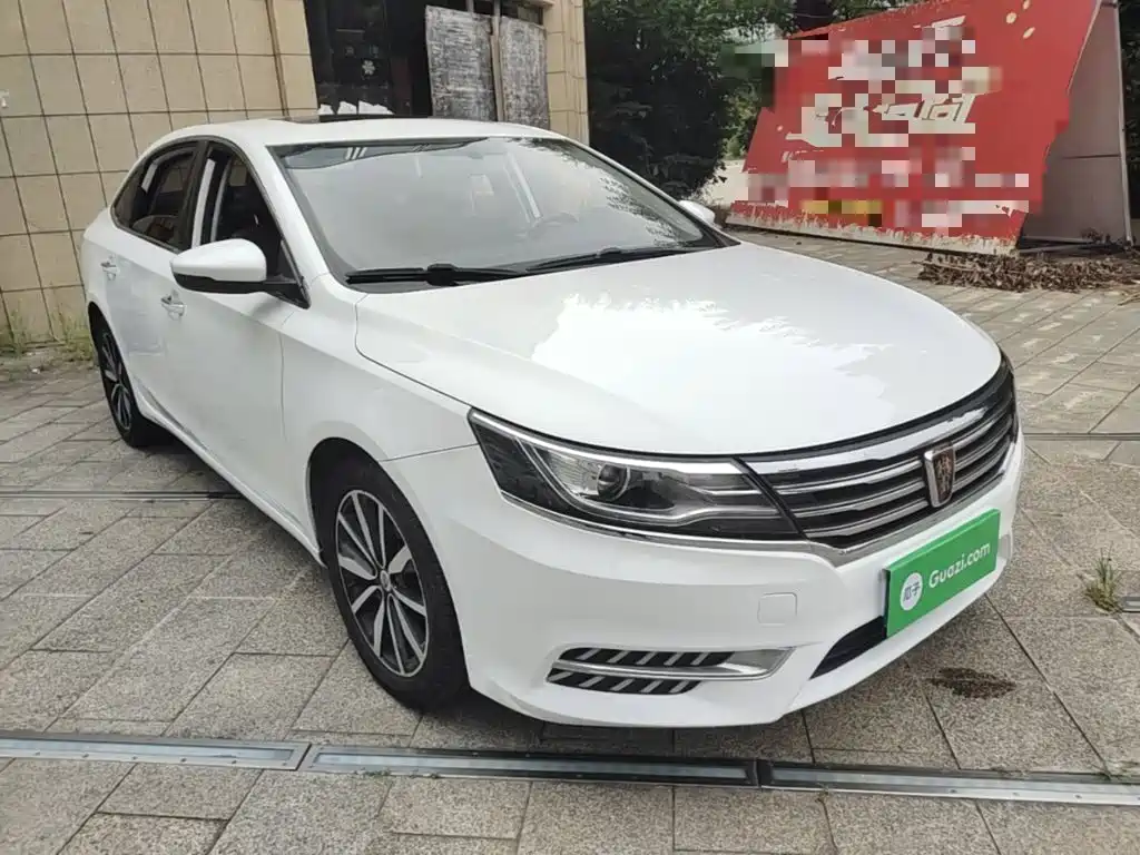 Фото 4 - Roewe i6
