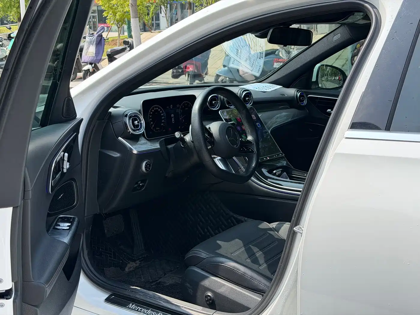 Mercedes-Benz C-Class 2023 C 260 L Sport фото 4