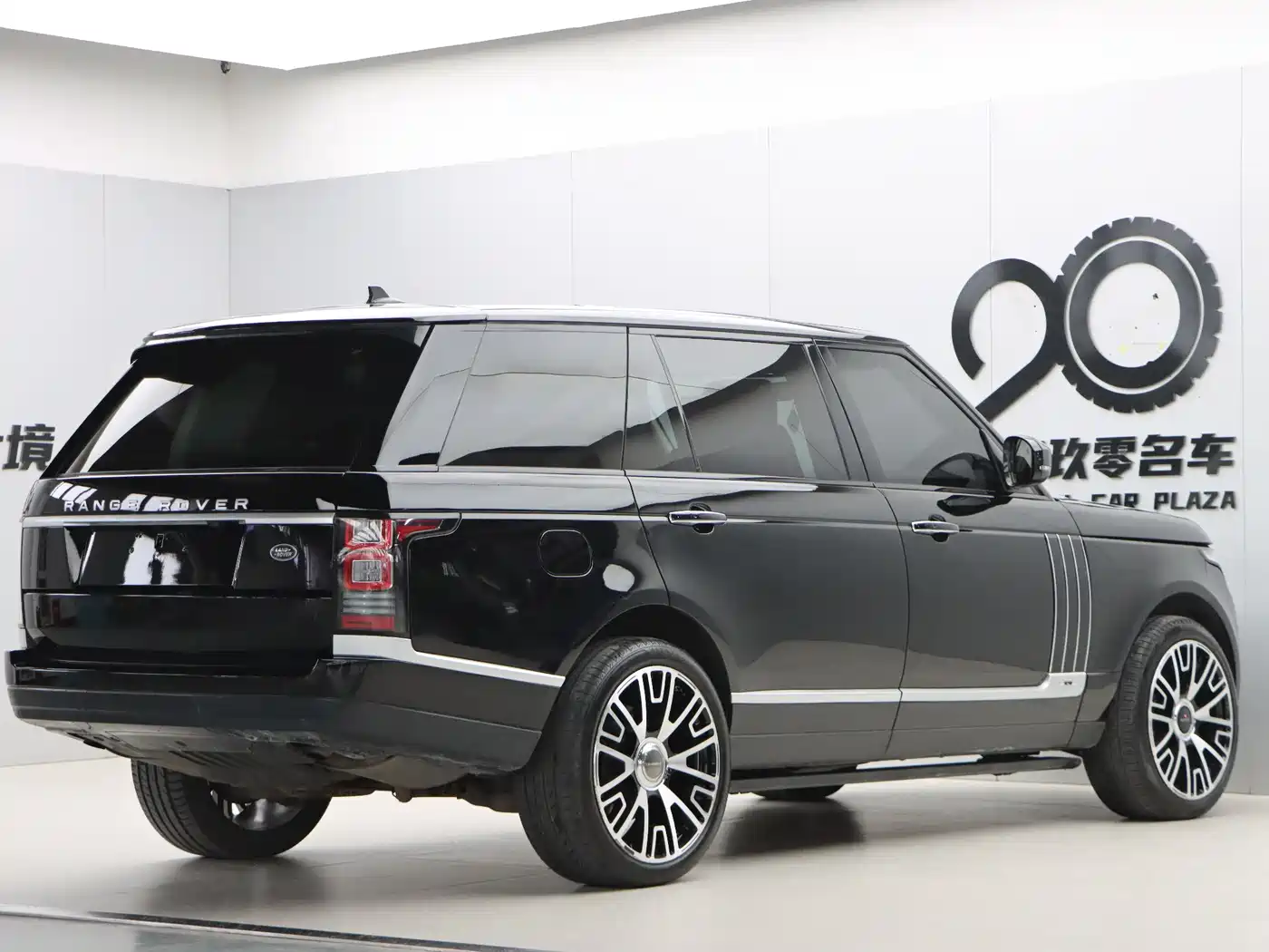 Land Rover Range Rover 2016 5.0 SC V8 AB Peak Autobiography LWB фото 6