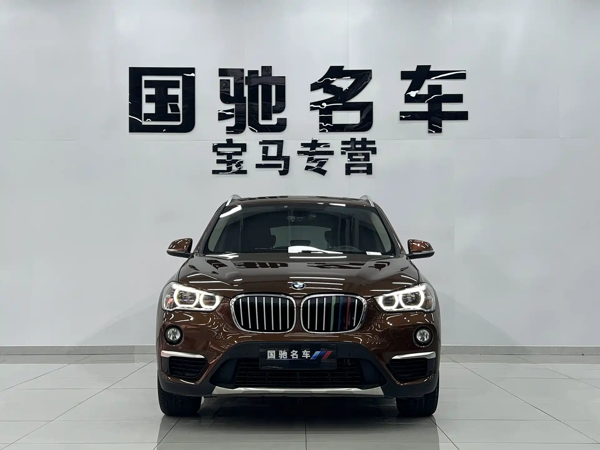 Фото 2 - BMW X1