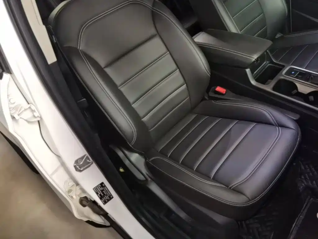Ford Kuga 2020 2019 EcoBoost 180 2WD Platinum Wing Edition China VI