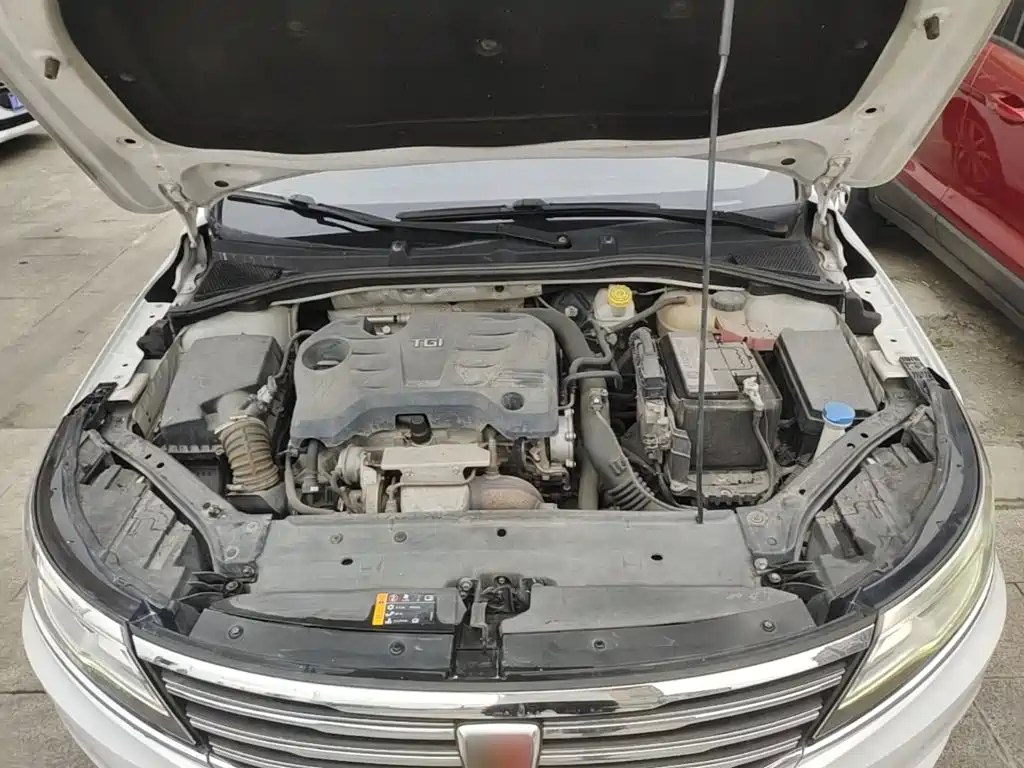 Фото 20 - Roewe i6