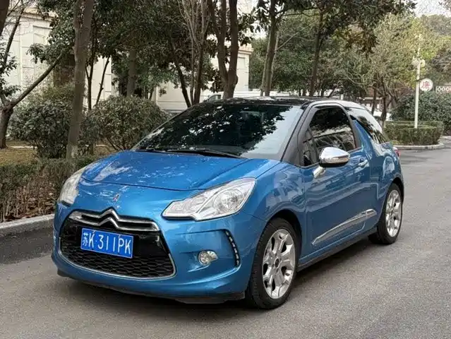 DS DS 3 Classic 2012 1.6L Style Edition