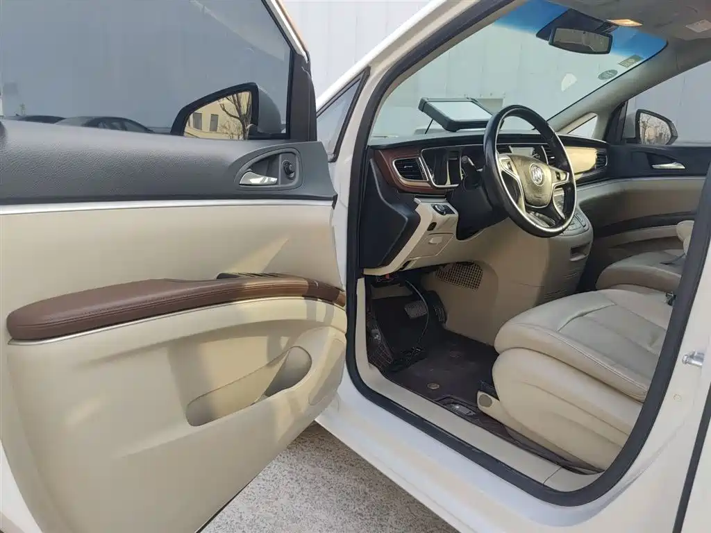 Buick GL8 2018 28T Luxury Model China VI фото 13