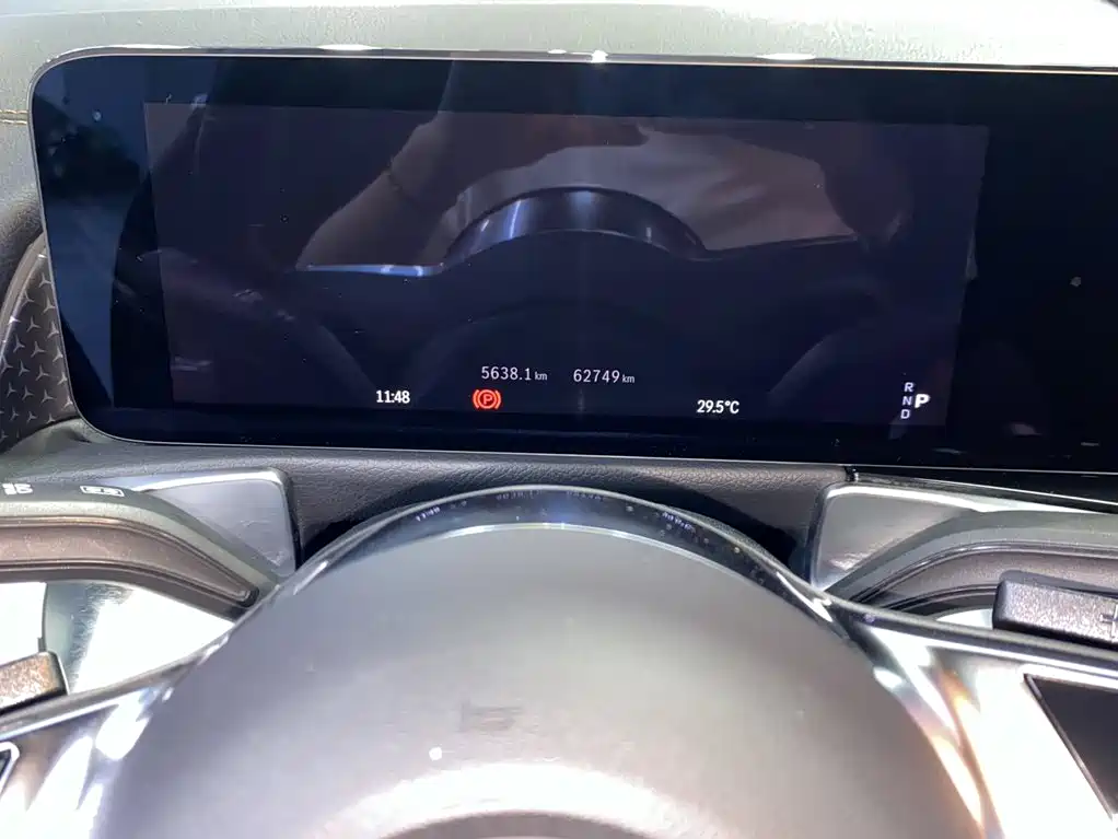 Фото 9 - Mercedes-Benz GLB