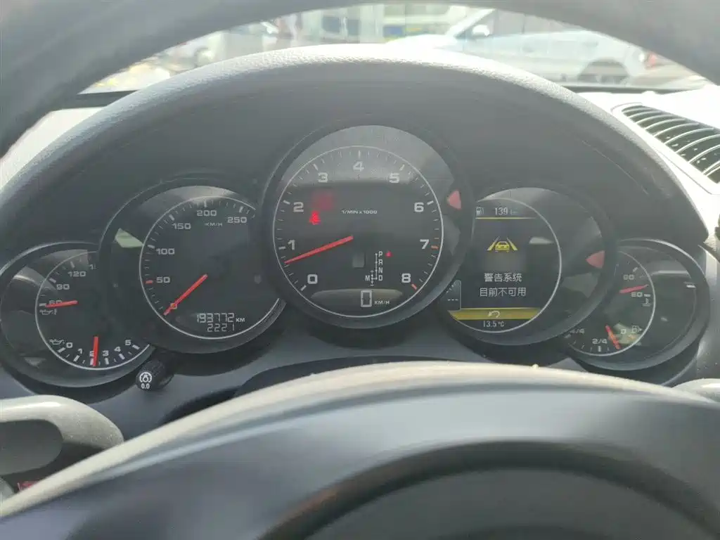 Porsche Cayenne 2011 Cayenne 3.0T фото 4