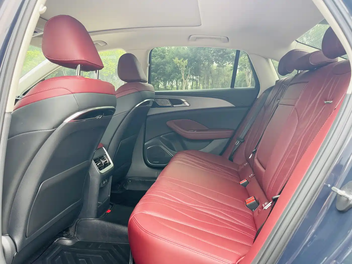 Hongqi H5 2023 2.0T Auto Smart Connect Flagship фото 27