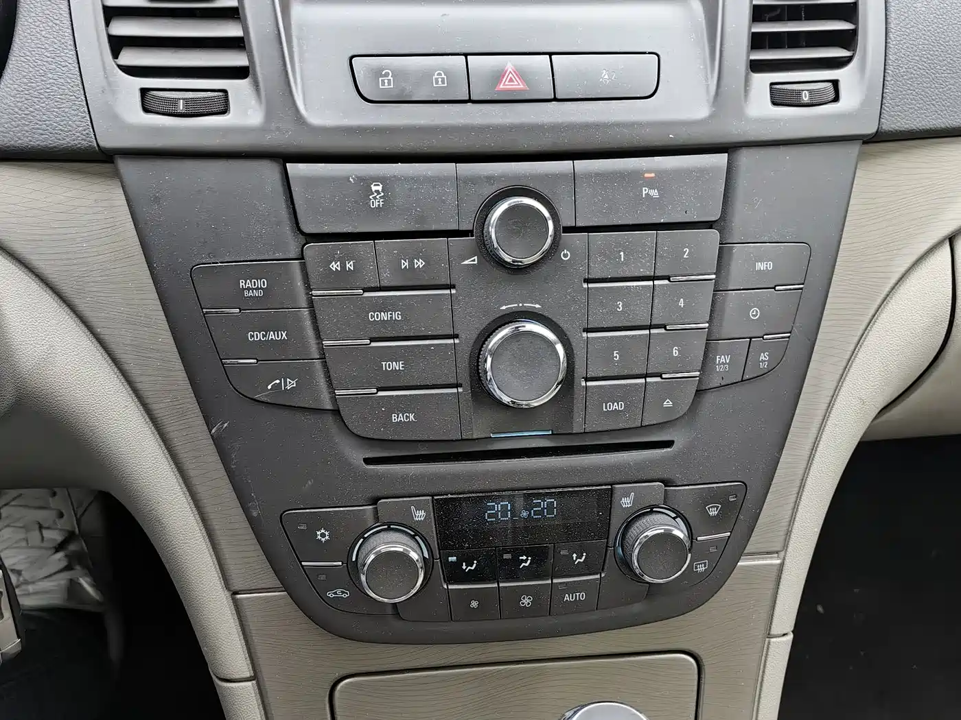 Buick Regal 2011 2.0L Comfort Edition фото 12
