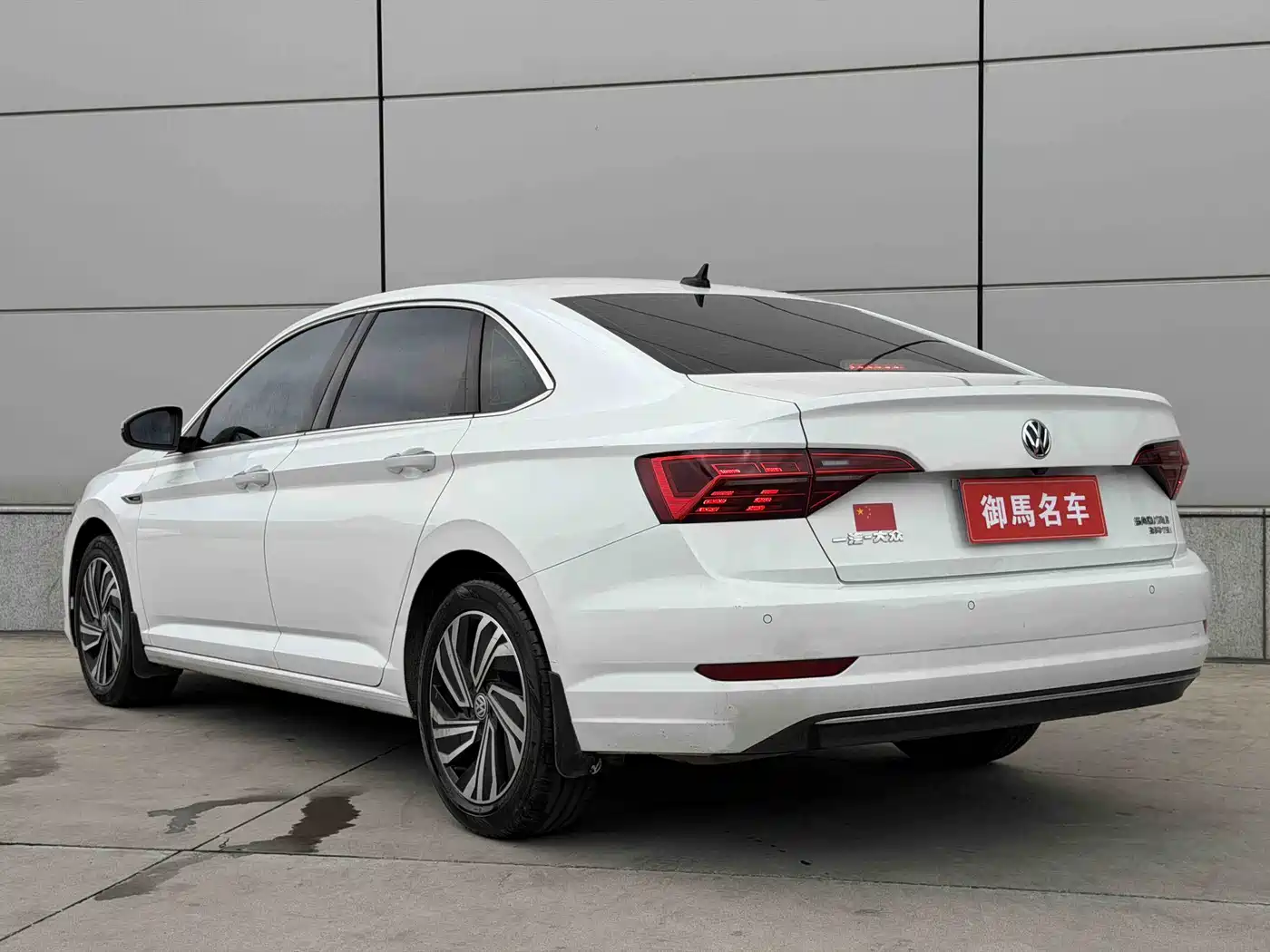Volkswagen Sagitar 2022 280TSI DSG Surpassing Edition фото 7