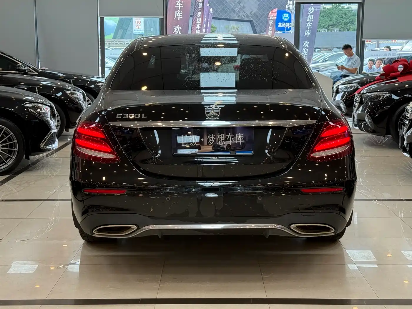 Mercedes-Benz E-Class 2017 E 300 L Sport Fashion фото 22