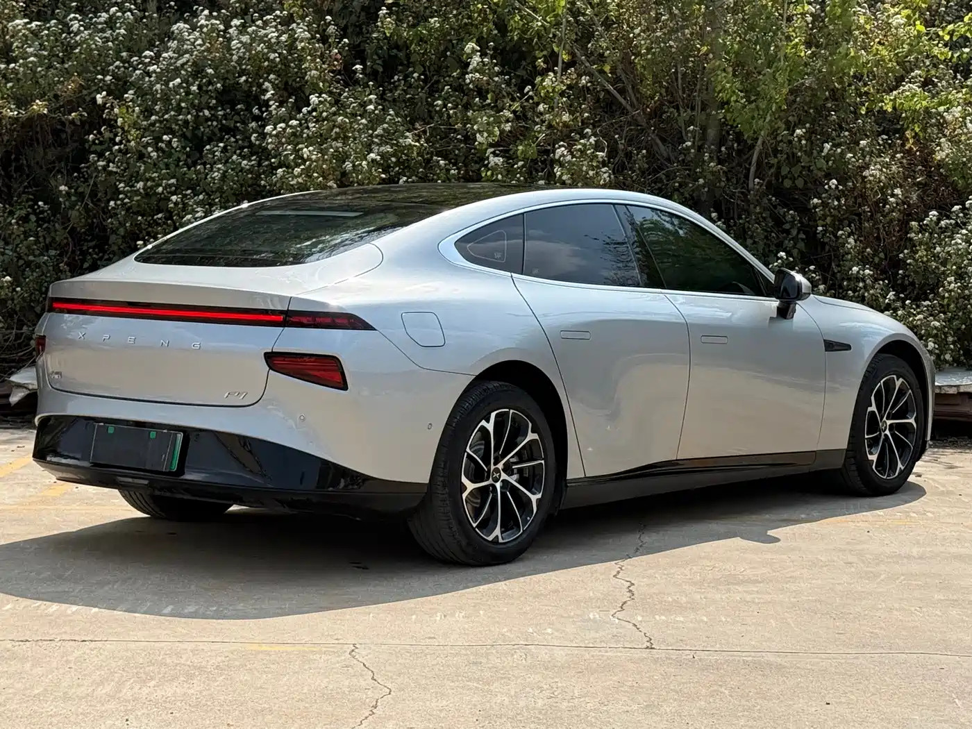XIAOPENG P7